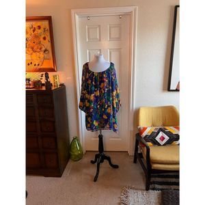 Colorful Isaac Mizrahi Tunic/ Blouse